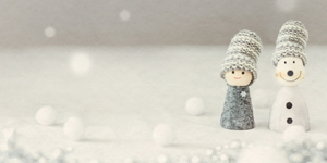 指人形の雪だるま